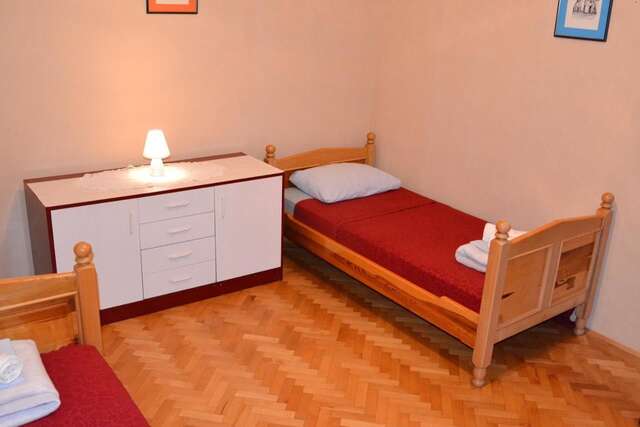 Отели типа «постель и завтрак» Montenegro Hostel B&B Kotor Котор-37
